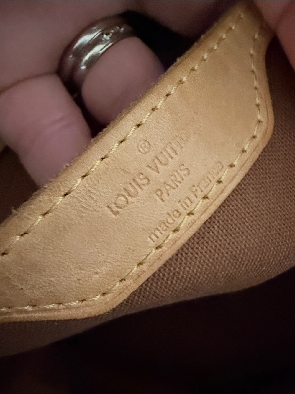 Authentic Louis Vuitton GM - Picture 8 of 9